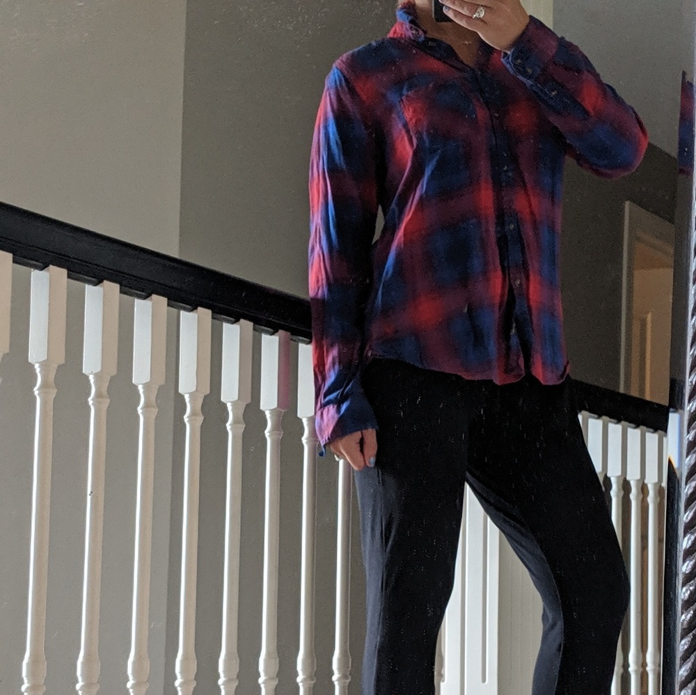 π₯ American Eagle Button Down - Picture 1 of 6